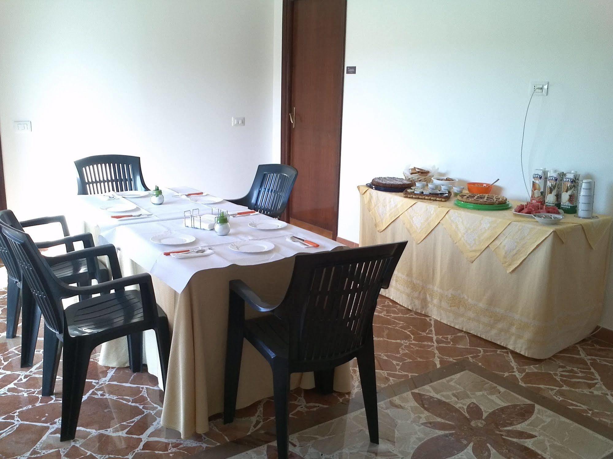 Bed and Breakfast Il Fenicottero Марсала Экстерьер фото